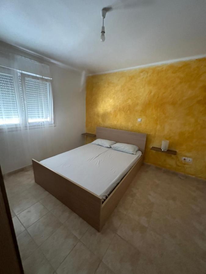 Lion Village Skála Foúrkas Esterno foto